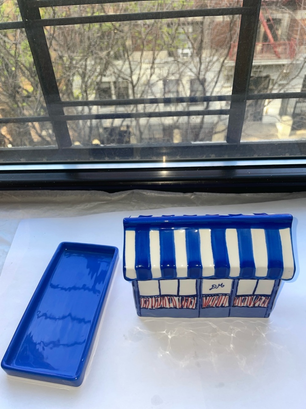 ❤️ Anthropologie Blue & White Ceramic Shopkeeper Butter Dish | NWT - Picture 11 of 11